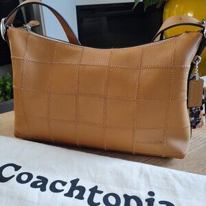 Coach / Coachtopia Alter Ego Shoulder Bag in  RARE HONEY BROWN